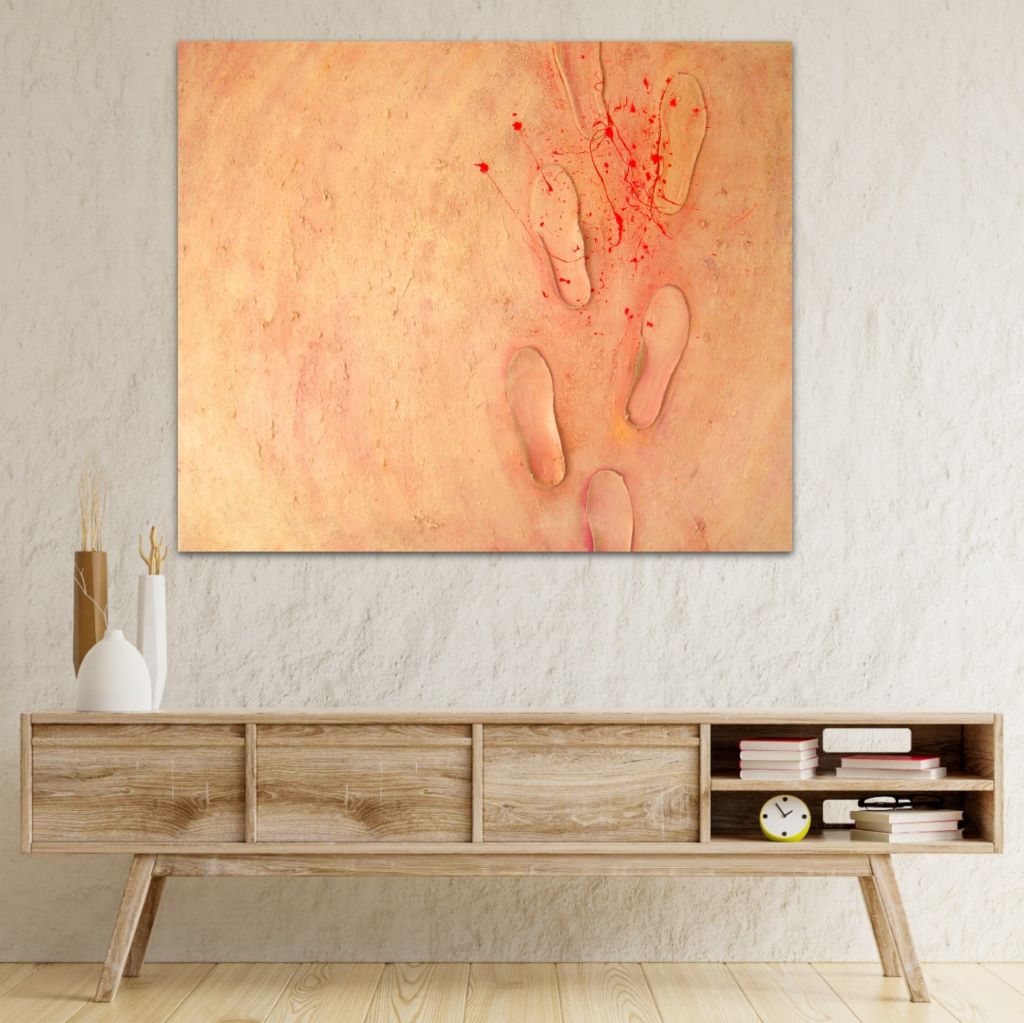 Schilderij zacht roze - Rijkdom van de reis - Boven houten dressoir - Marloes van Zoelen